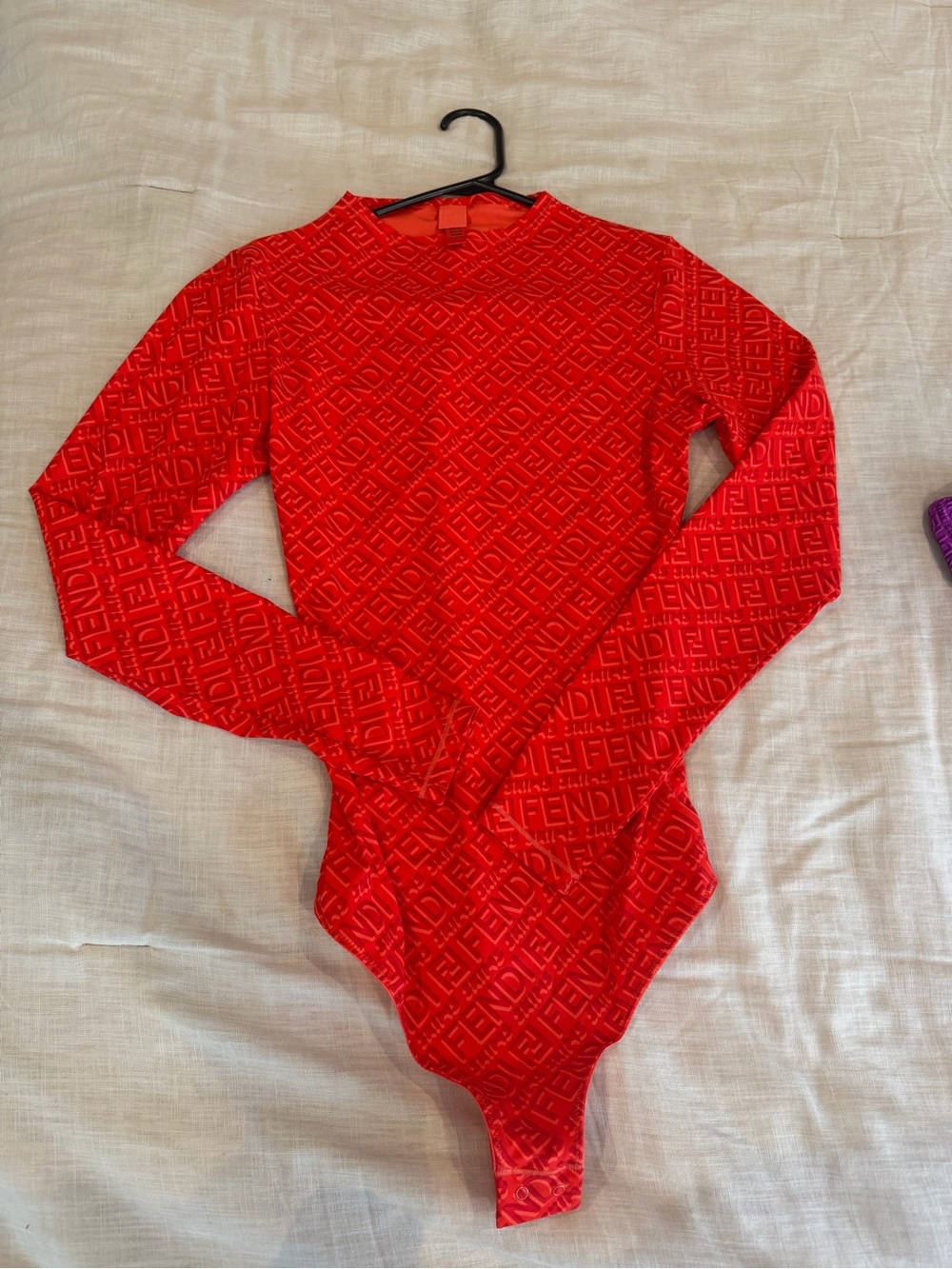 Fendi Red Long-Sleeve Logo Bodysuit skins